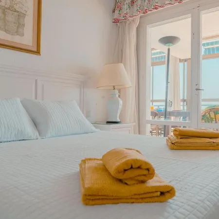 Nt Malibu Stunning Sea Views